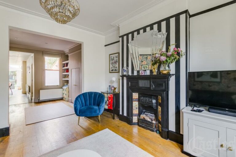 Linzee Road, Hornsey, N8 (2699446) Photo 5