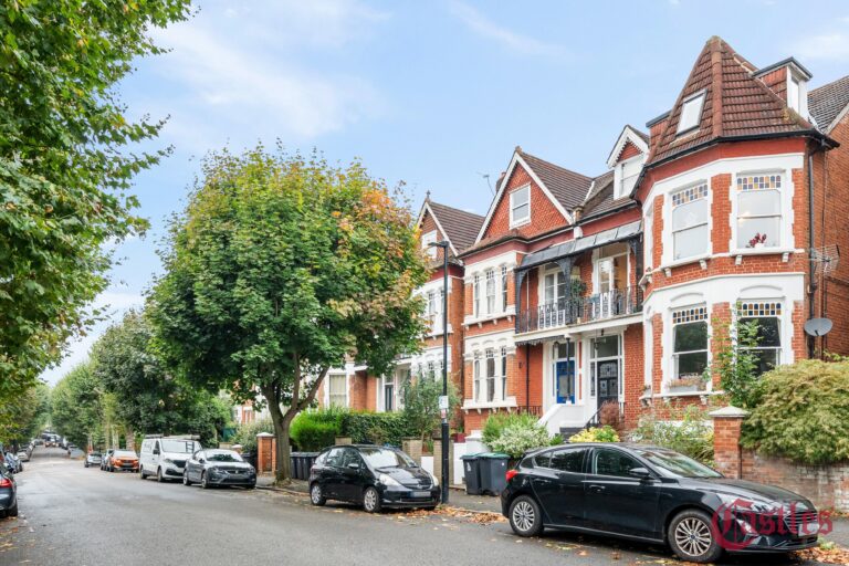 Mount View Road, N4