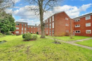 Austin Court, Enfield, EN1