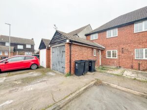 Milton Court, Waltham Abbey