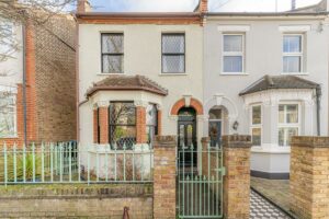 Birkbeck Road, Enfield, EN2