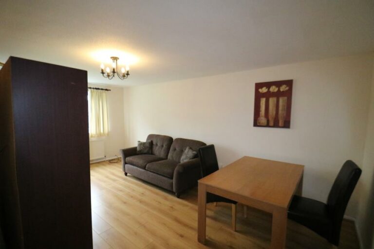 Parkside Court, Wood Green, N22 (2205672) Photo 10