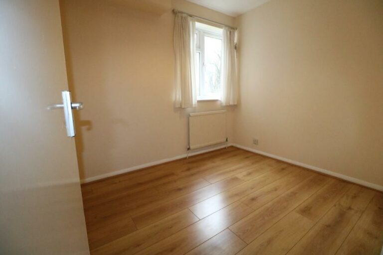 Parkside Court, Wood Green, N22 (2205672) Photo 9